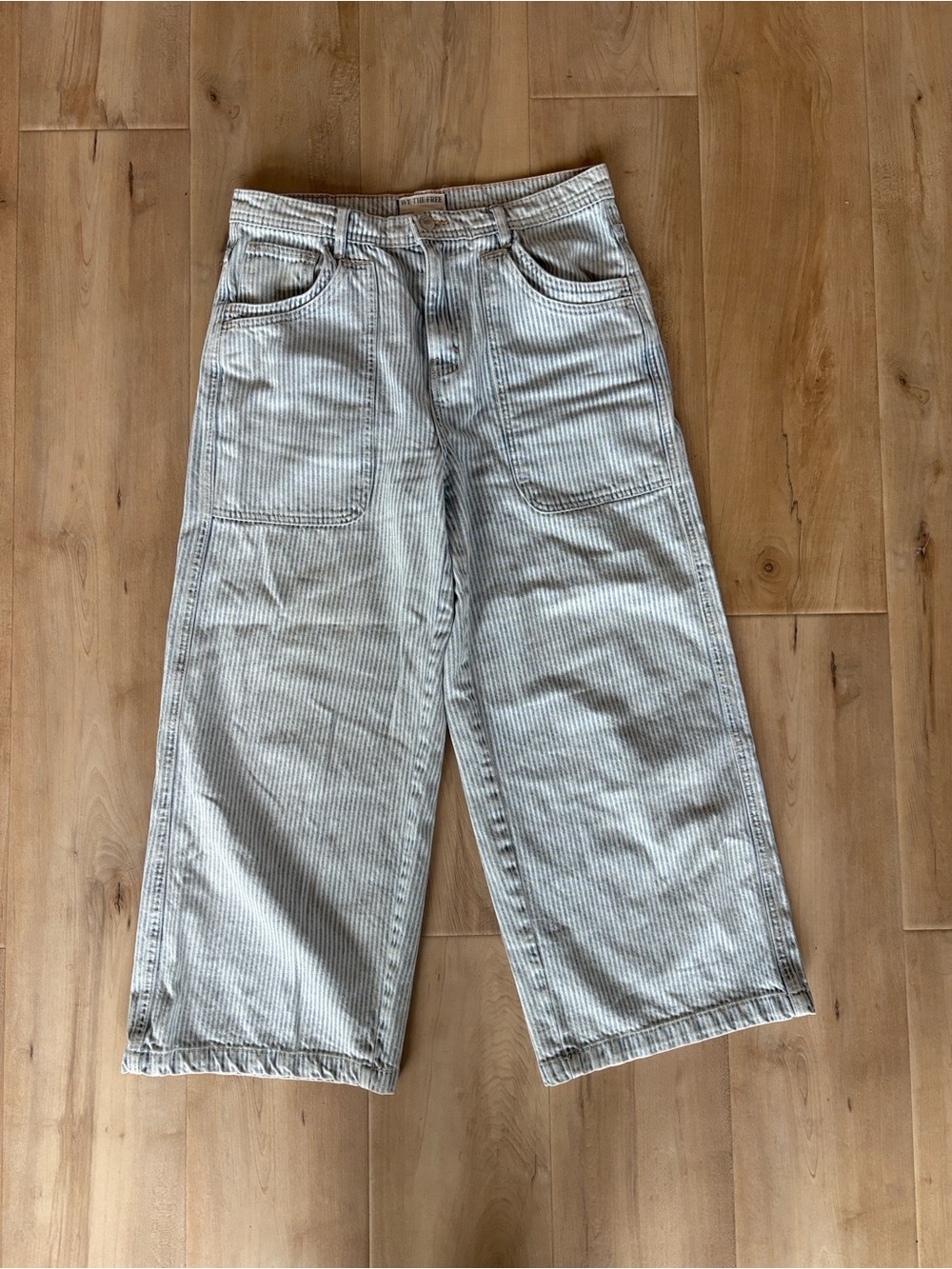 We The Free Women's Relaxed Wide-Leg Stripe Jeans - Light Blue - Picture 7 of 7